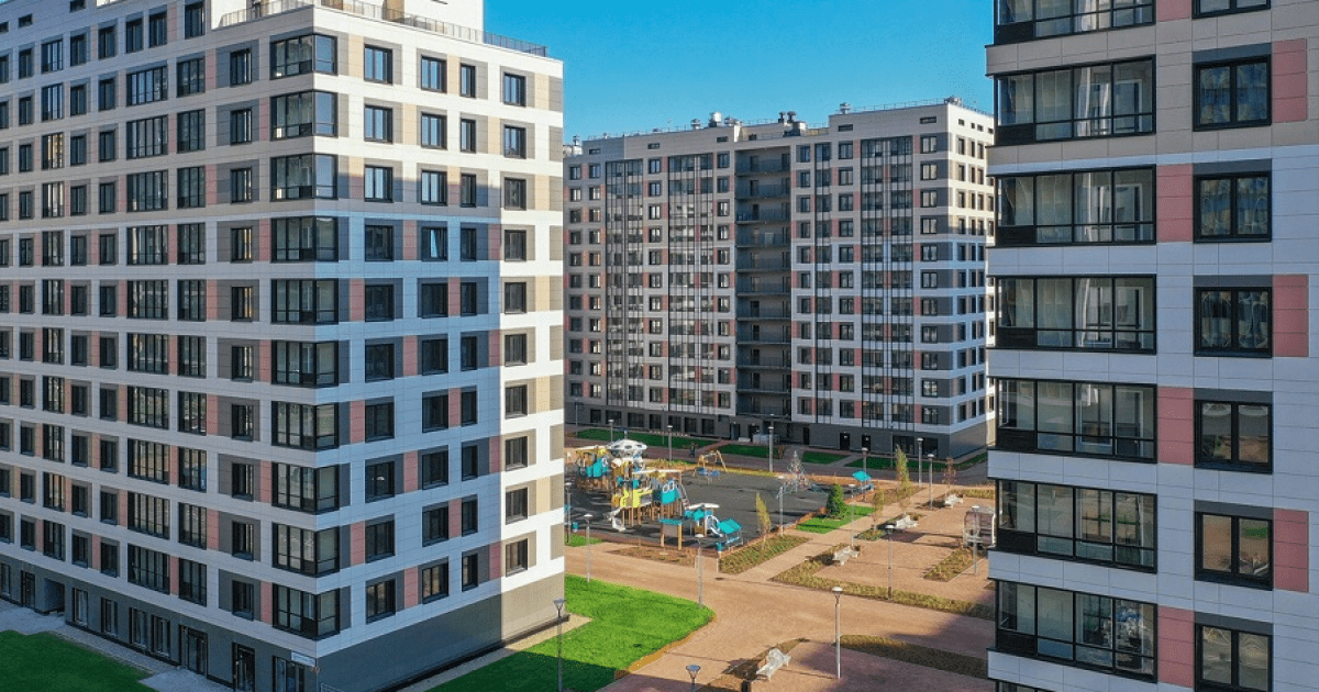 Застройщик 6-й очереди ЖК «Триумф Парк» передает ключи от квартир дольщикам