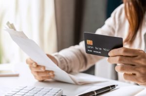 Микрозаймы и банковские кредиты: в чем разница?