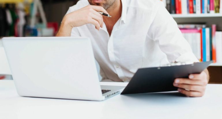 Что пишут о МФО ЮККИ: анализ отзывов в 2025 году