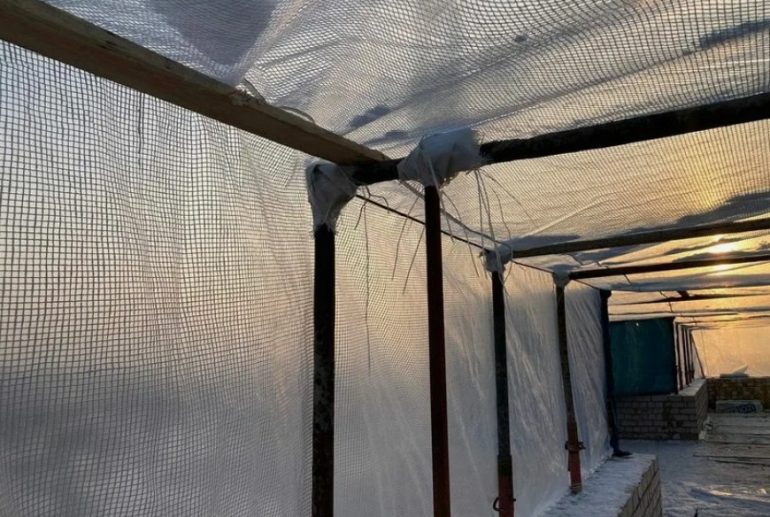 Армированная пленка для укрытия стен при фасадных работах